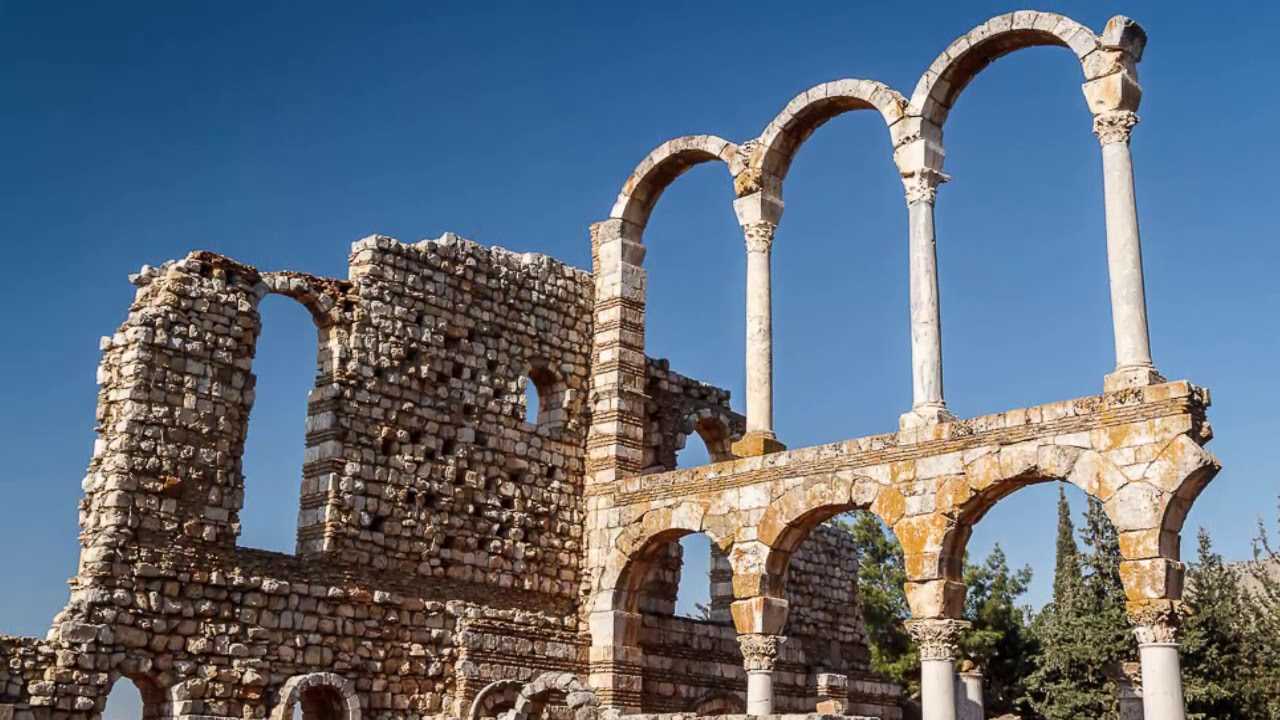 Ливанский древний город Анджар. Уникальная резиденция Омейядов